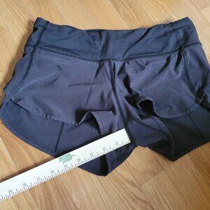 Lululemon shorts black